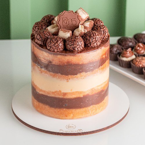 Naked Cake Clássico